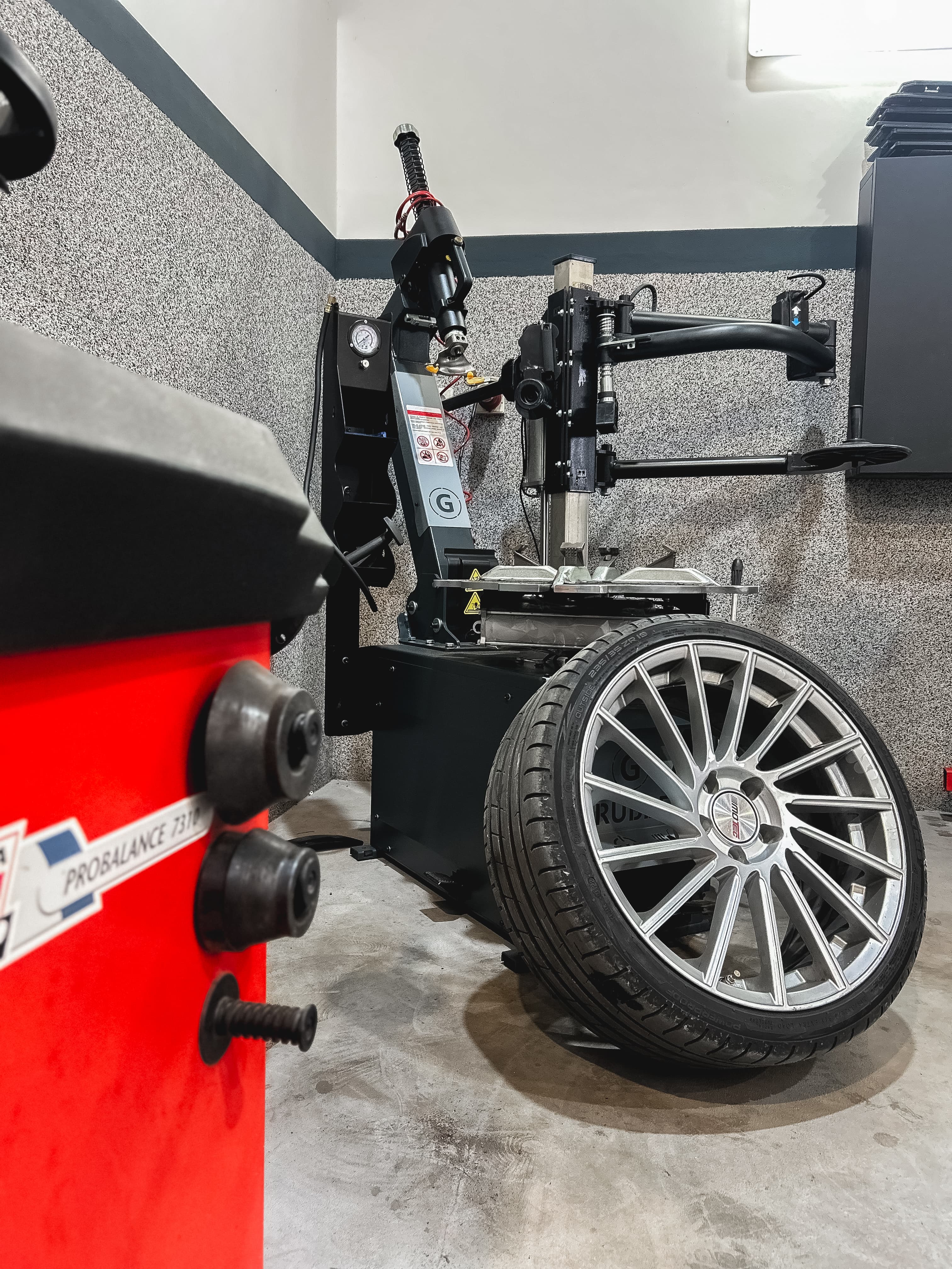 Pneuservis a geometrie